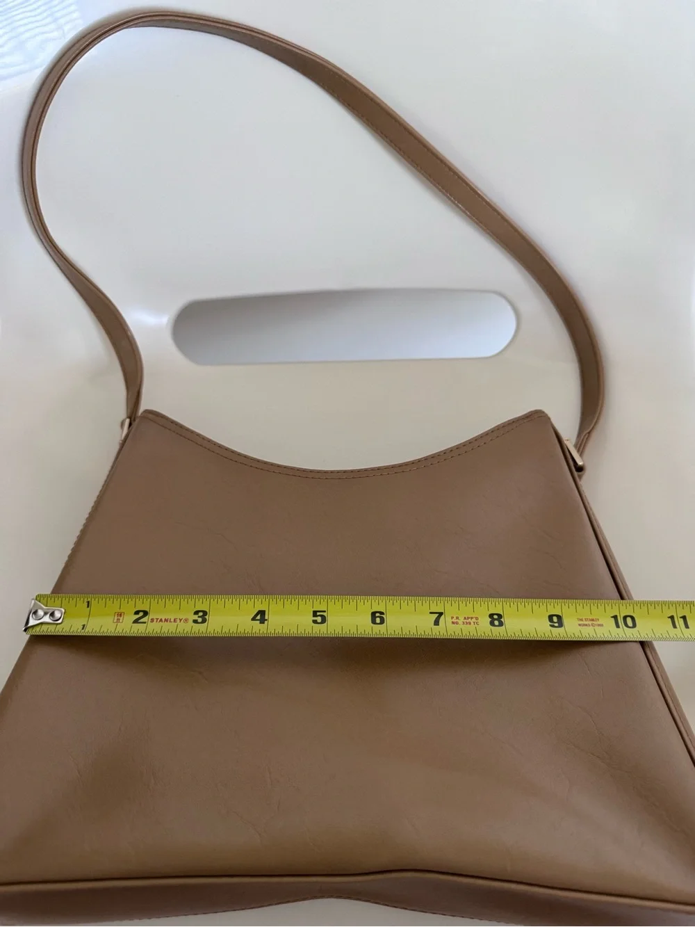 Liz Claiborne Taupe Shoulder Bag Y2K Minimalist Quiet Luxury Everyday Purse EUC